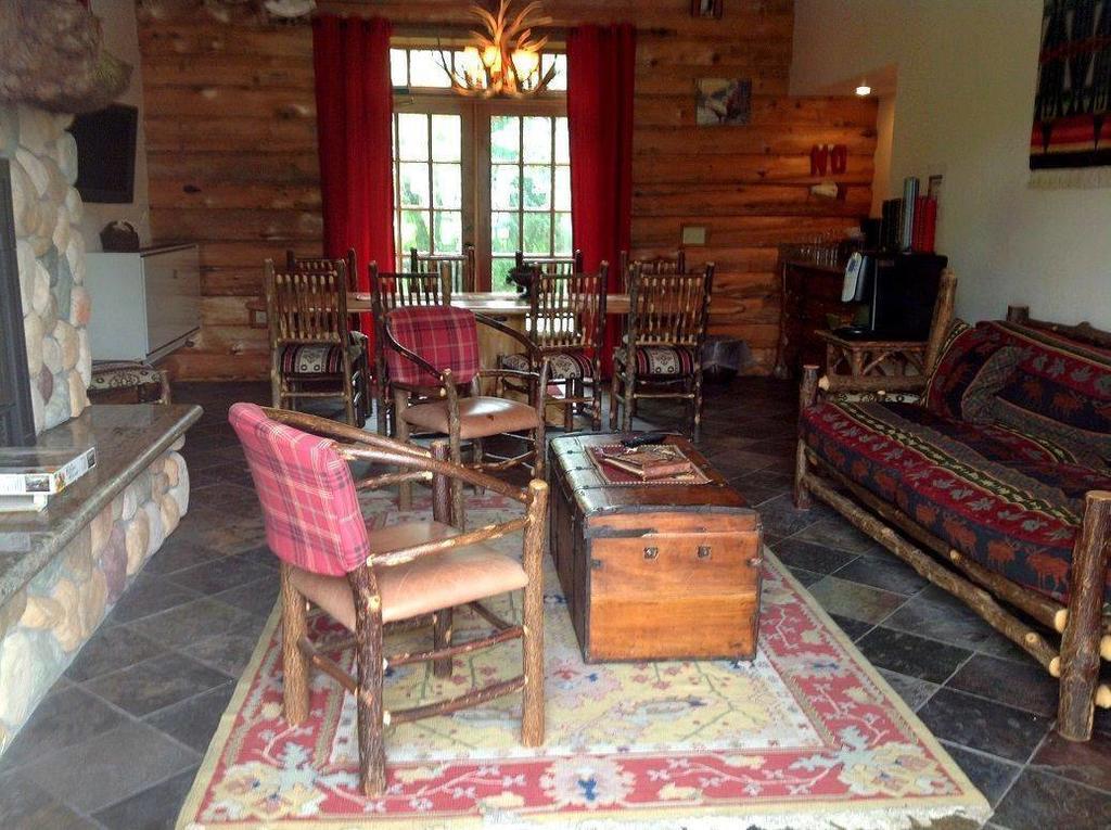 Finger Lakes Lodging Skaneateles Exteriör bild