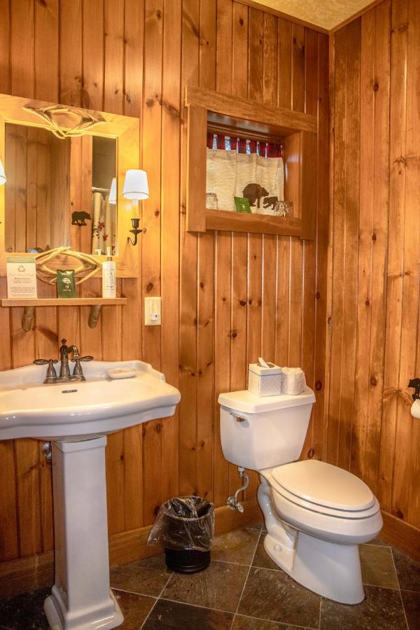 Finger Lakes Lodging Skaneateles Exteriör bild