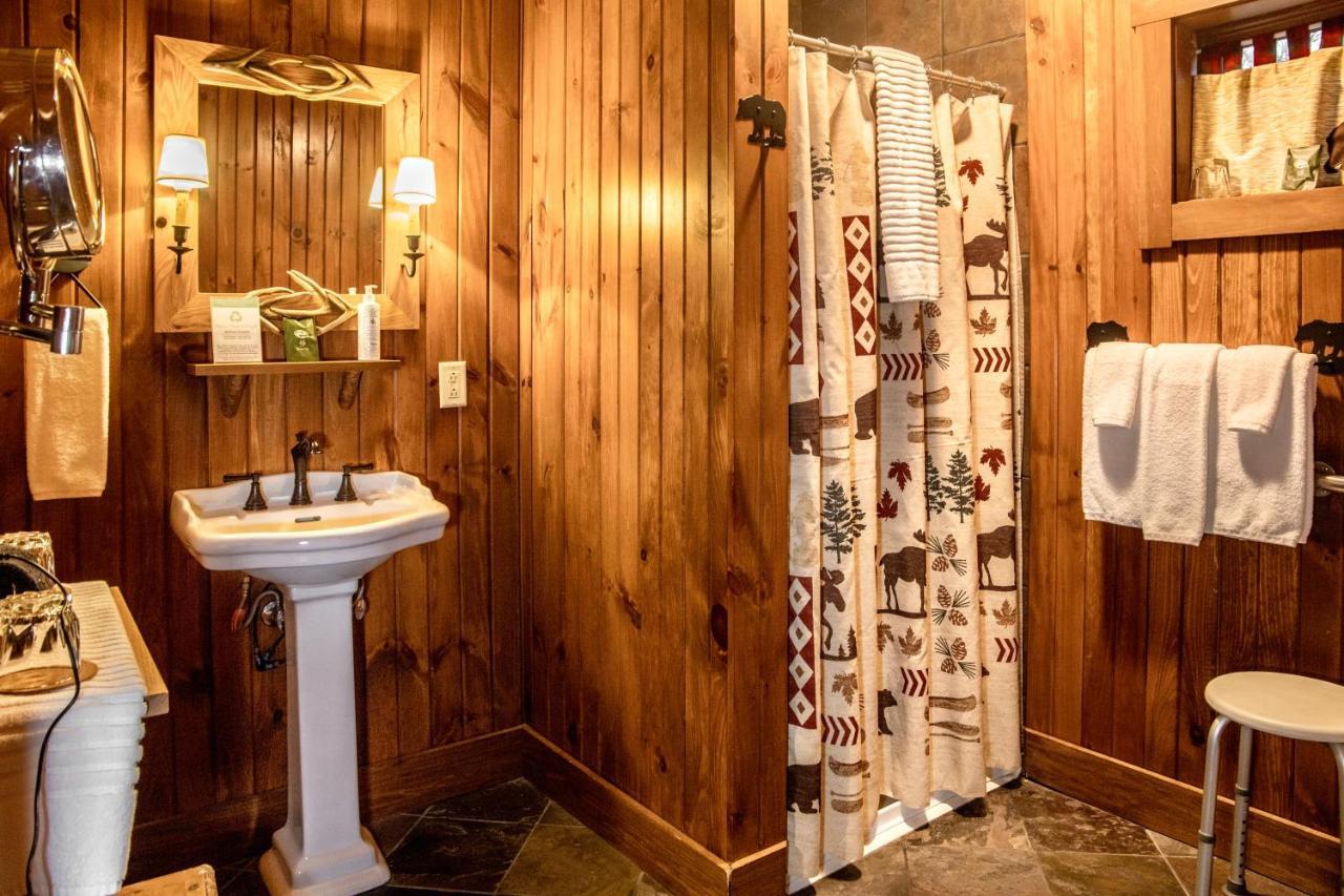Finger Lakes Lodging Skaneateles Exteriör bild